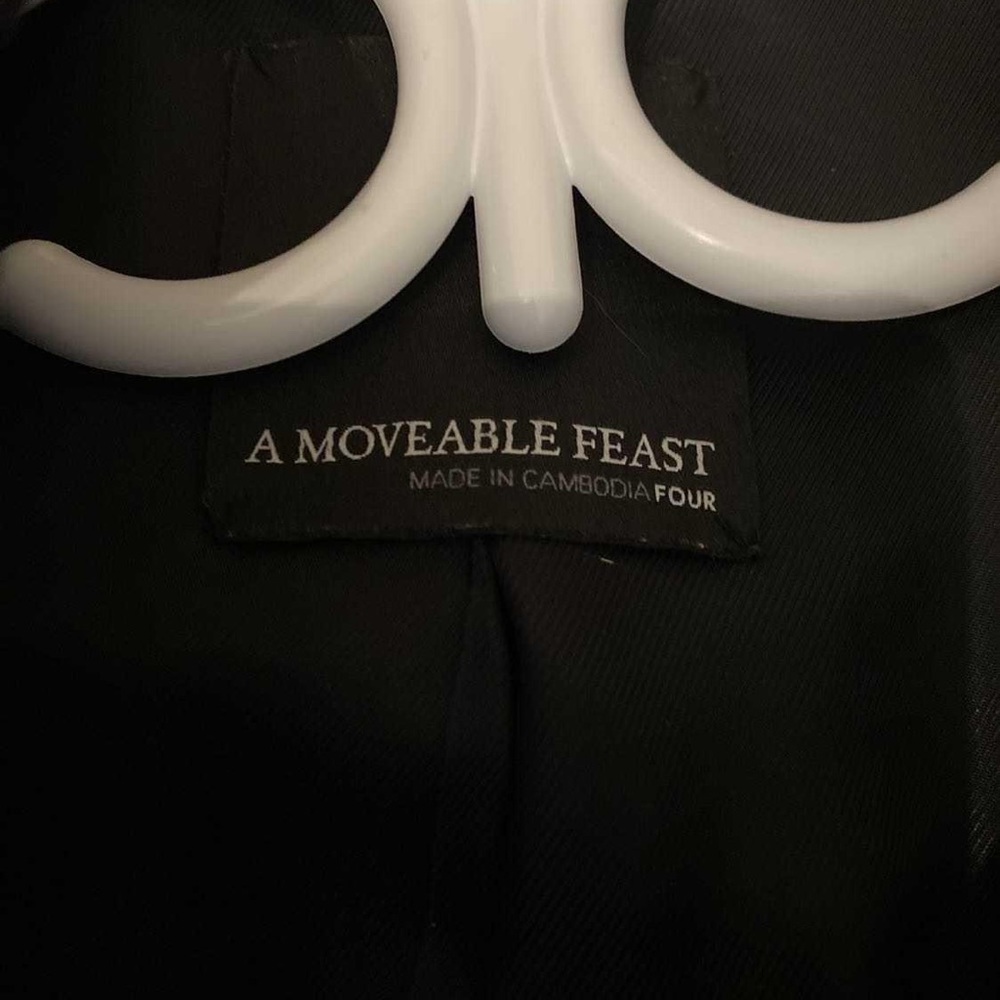 Women’s jacket - Picture 2 of 3